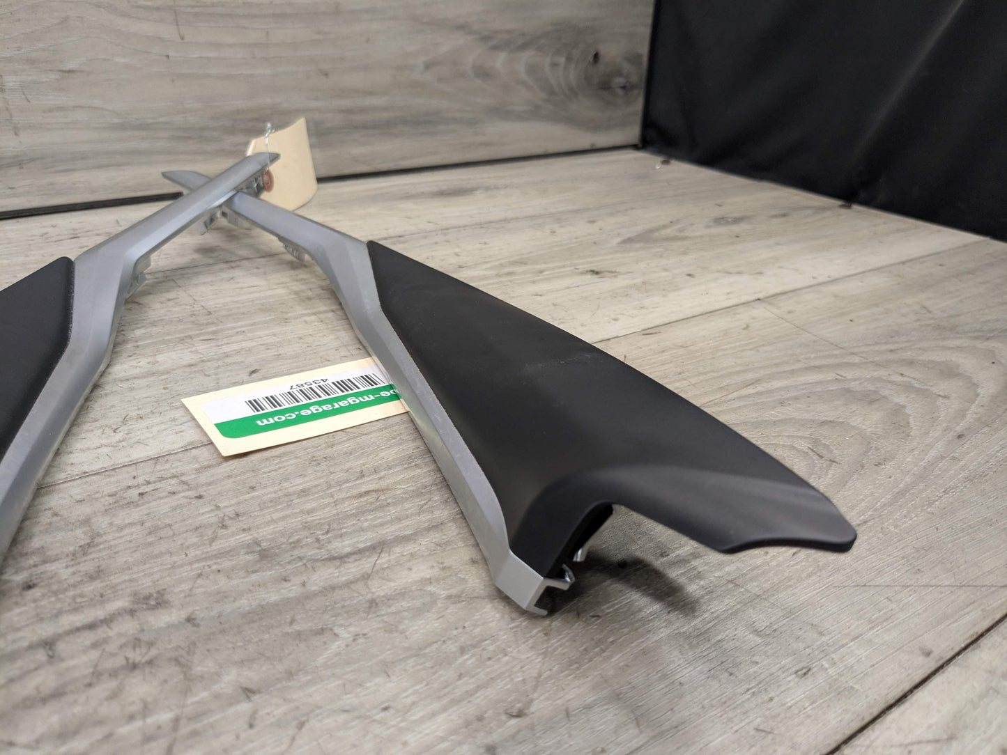 OEM BMW G20 G22 G23 G26 G80 G82 G83 Left Right Center Console Knee Molding Trim