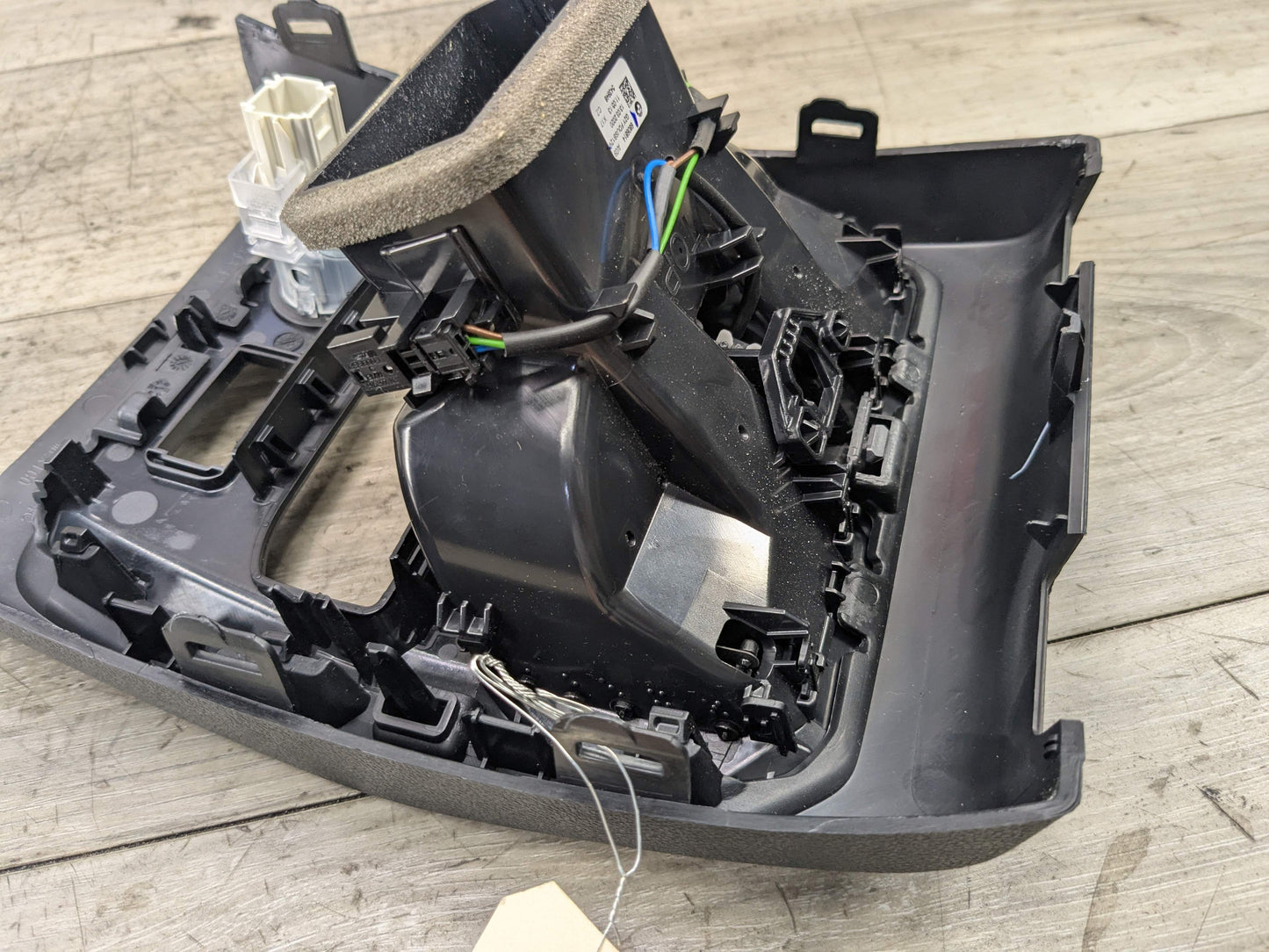 OEM BMW G20 G22 G23 G26 G80 G82 G83 M3 Rear AC Air Vent Panel Trim Cover