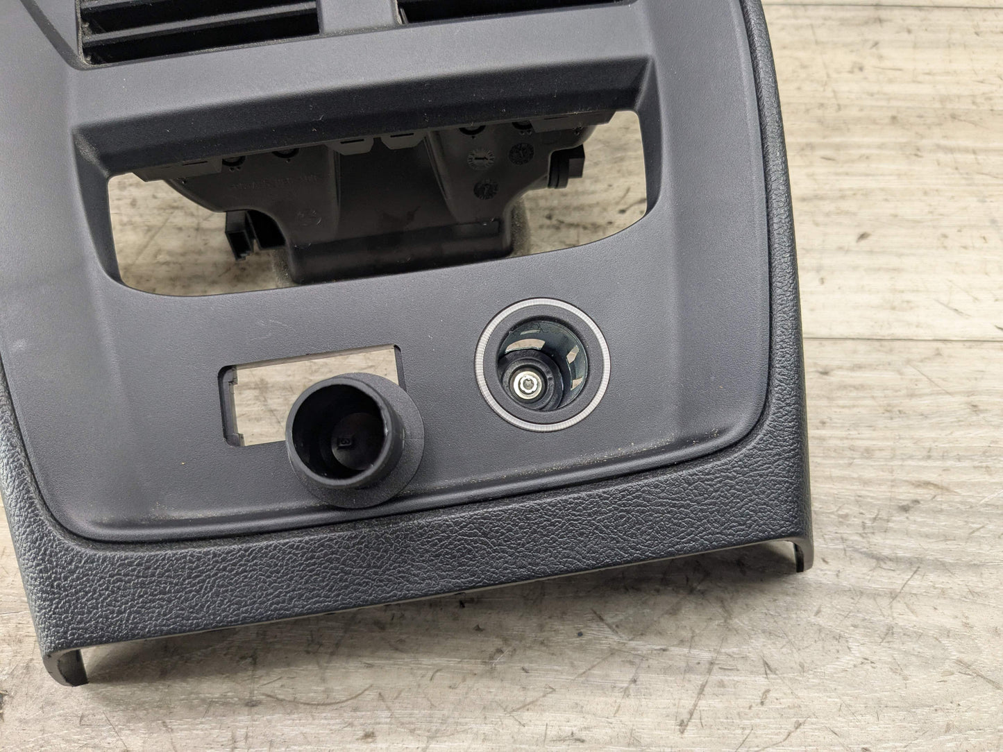 OEM BMW G20 G22 G23 G26 G80 G82 G83 M3 Rear AC Air Vent Panel Trim Cover