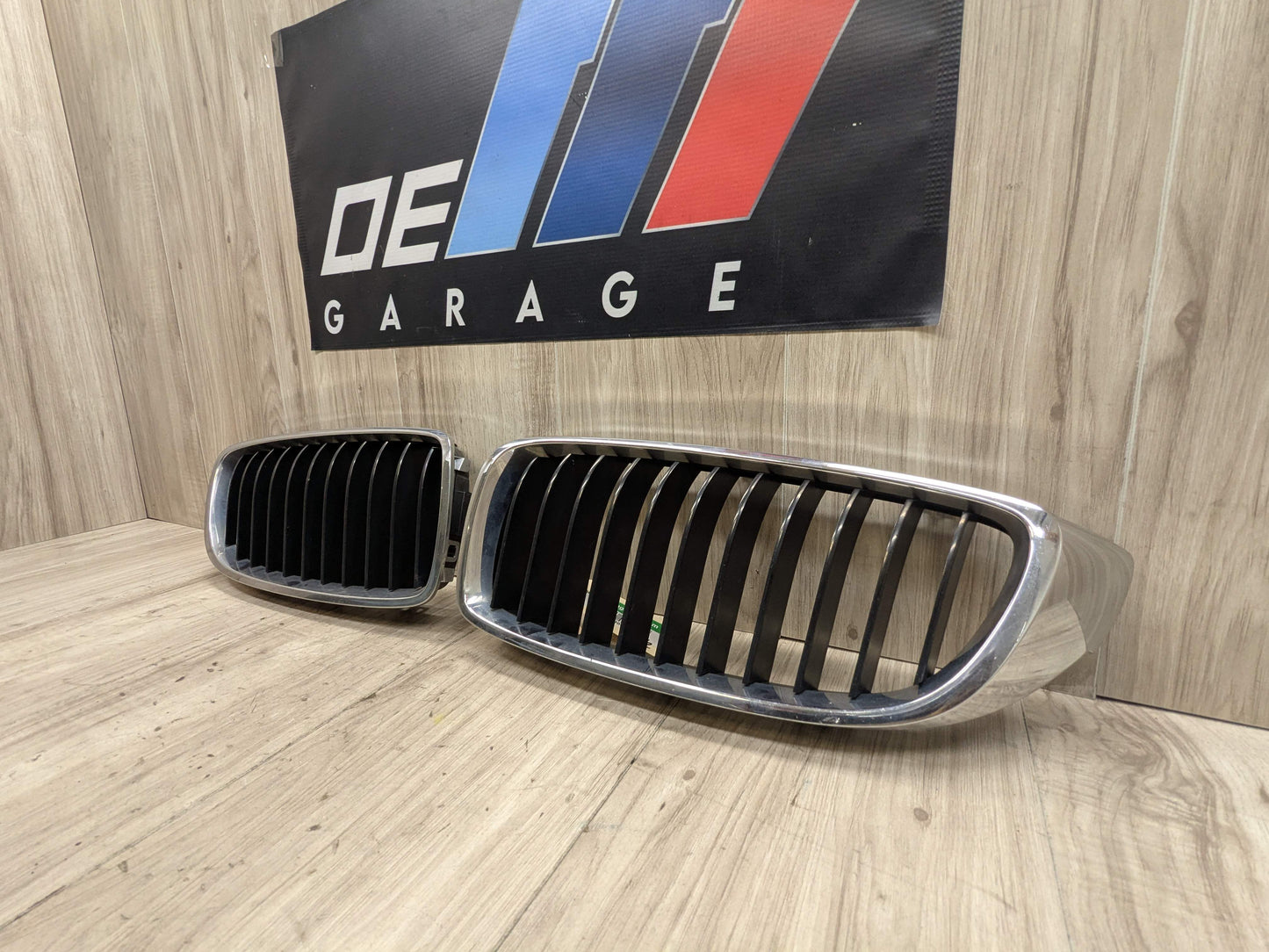 OEM BMW F32 F33 F36 430 435 Front Left Right Upper Bumper Kidney Grilles PAIR