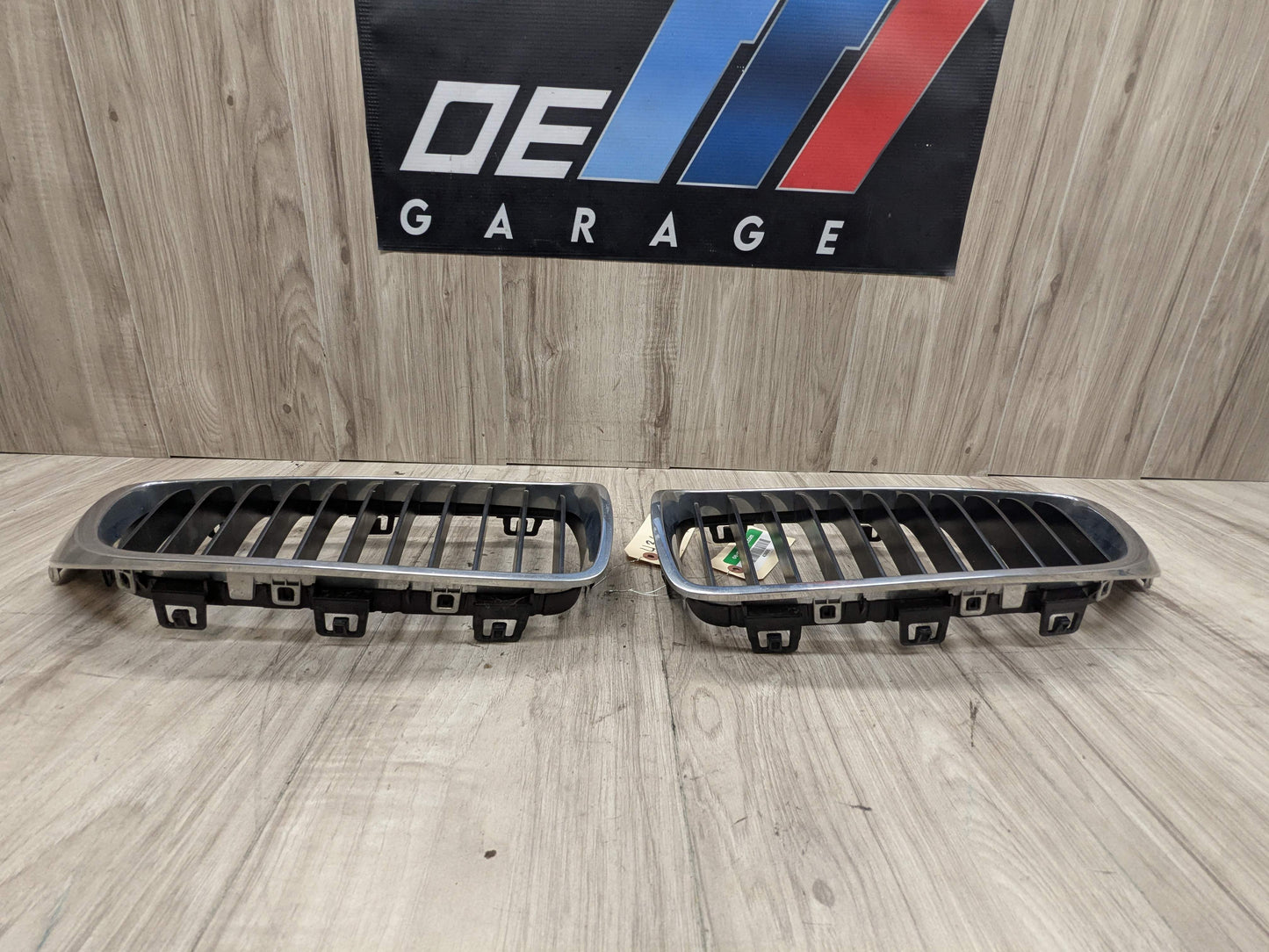 OEM BMW F32 F33 F36 430 435 Front Left Right Upper Bumper Kidney Grilles PAIR