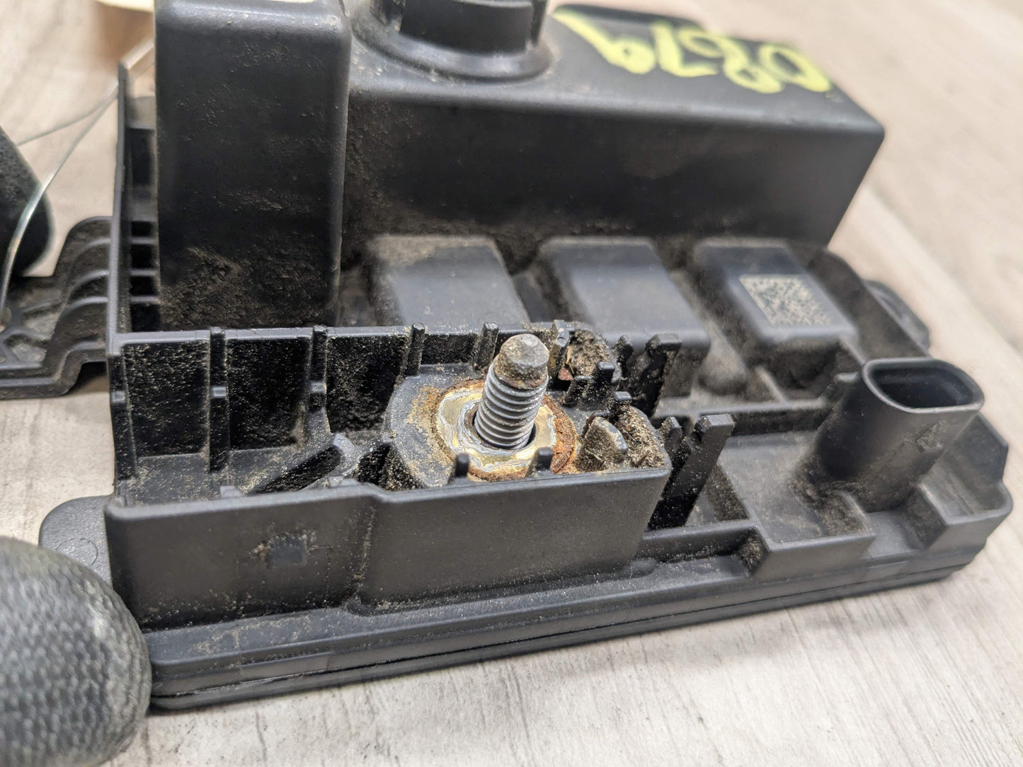 OEM BMW F10 F15 F22 F23 F30 F32 F33 F36 Integrated Power Supply Control Module
