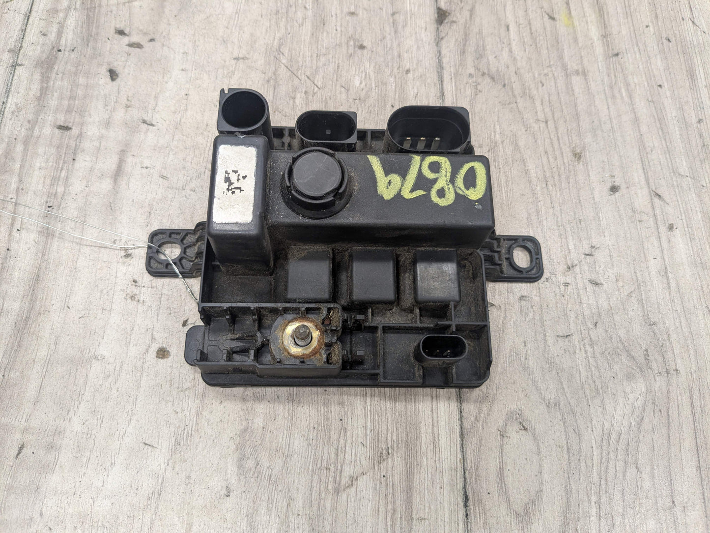 OEM BMW F10 F15 F22 F23 F30 F32 F33 F36 Integrated Power Supply Control Module