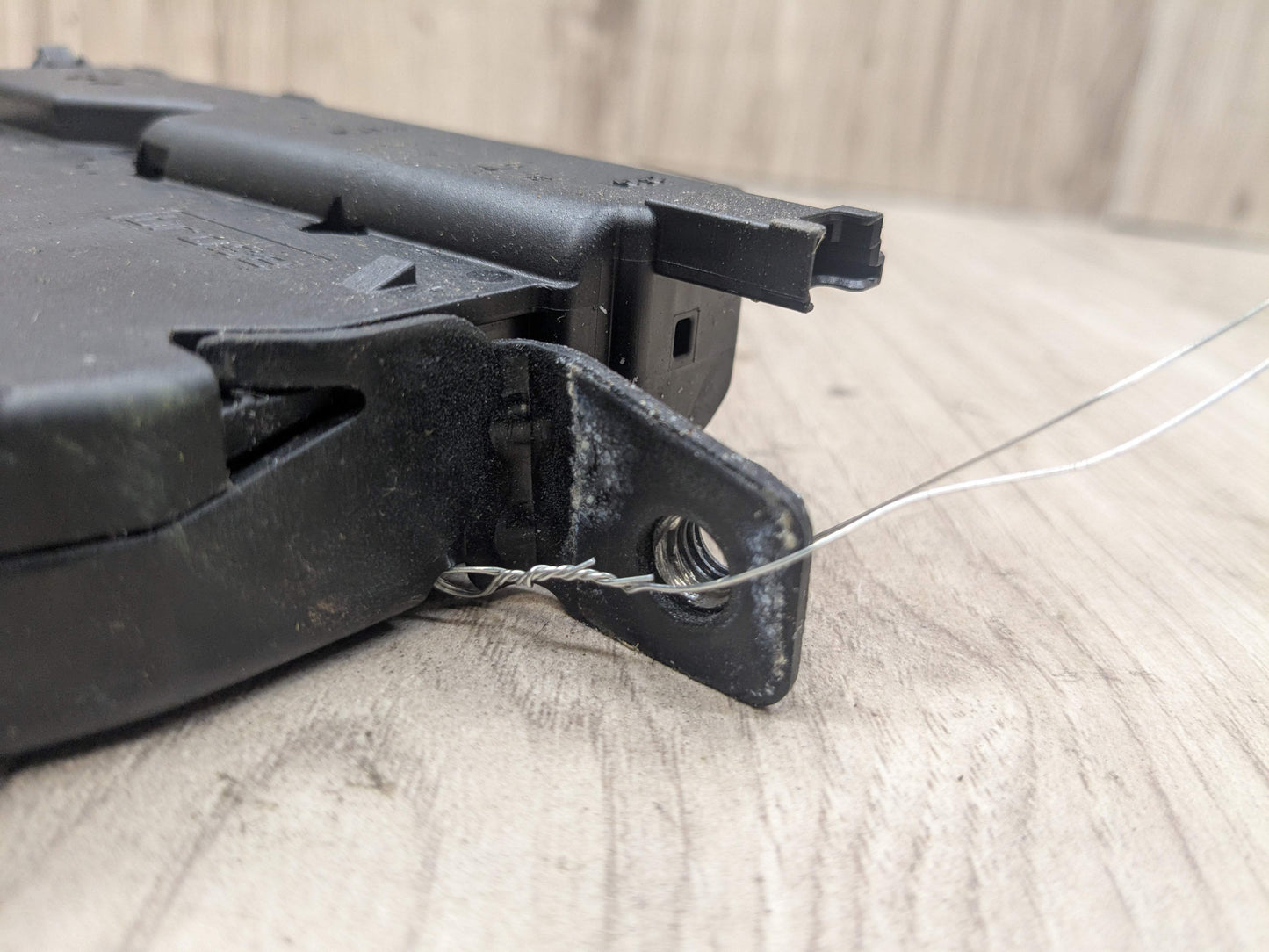 OEM BMW F06 F10 F13 F30 F32 F80 F82 Rear Trunk Lid Latch Lock Opener Actuator