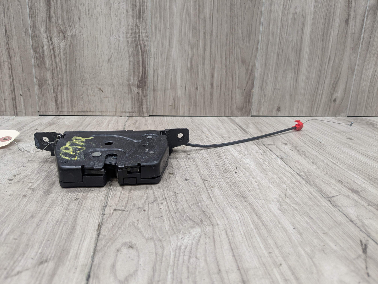OEM BMW F06 F10 F13 F30 F32 F80 F82 Rear Trunk Lid Latch Lock Opener Actuator