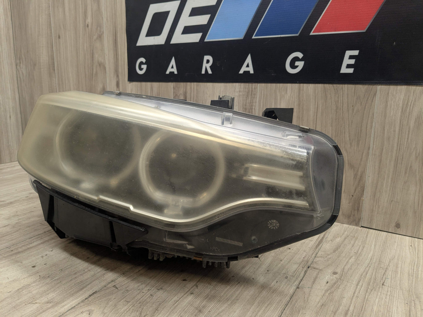 *14-17 OEM BMW F32 F36 F80 F82 M3 M4 Right Passenger Adaptive Bi-Xenon Headlight