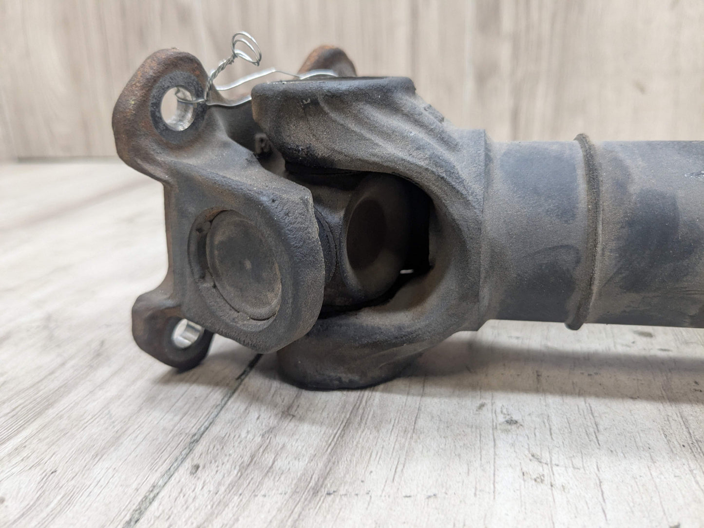 OEM BMW F22 F23 F30 F32 F33 F36 Front Driveshaft Drive Shaft Axle Propeller