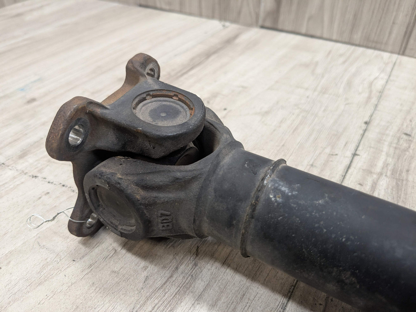 OEM BMW F22 F23 F30 F32 F33 F36 Front Driveshaft Drive Shaft Axle Propeller