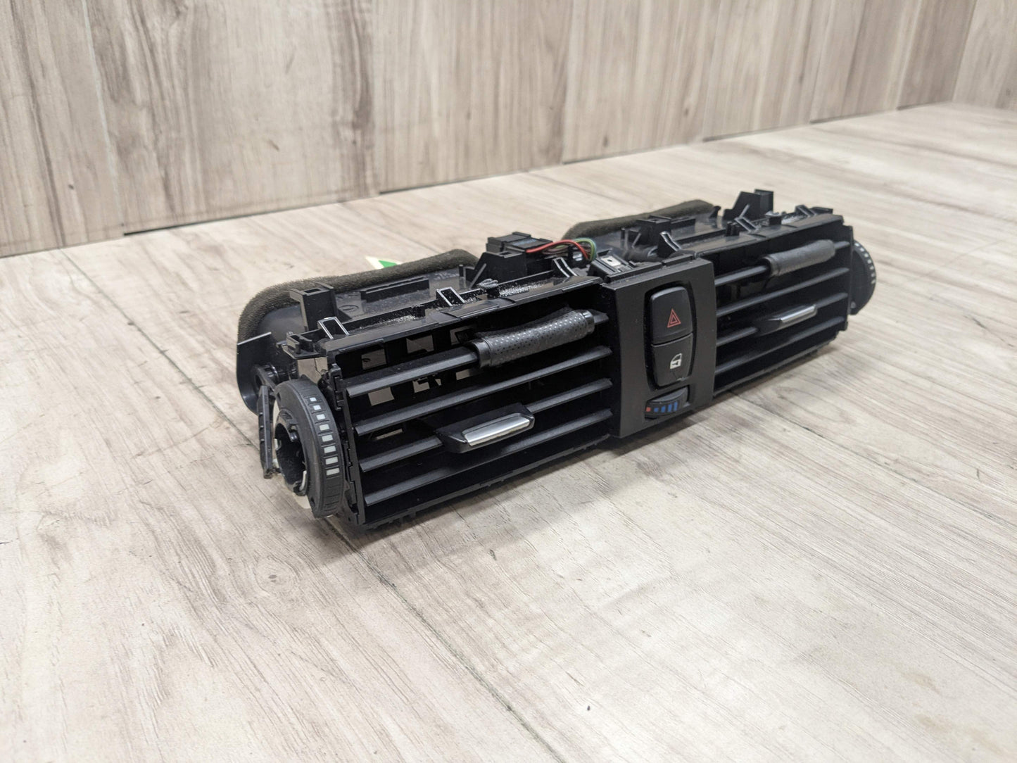 OEM BMW F30 F32 F33 F36 F80 F82 F83 M3 M4 Front Dash Central AC Air Vent Grille