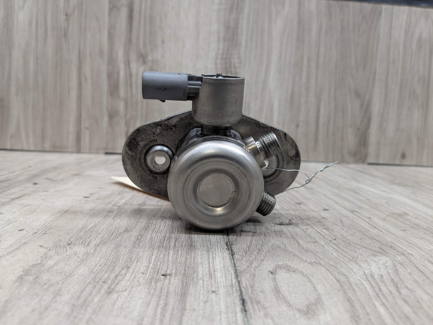 OEM BMW F10 F30 F32 F36 X3 320 328 Engine N20 N26 HPFP High Pressure Fuel Pump