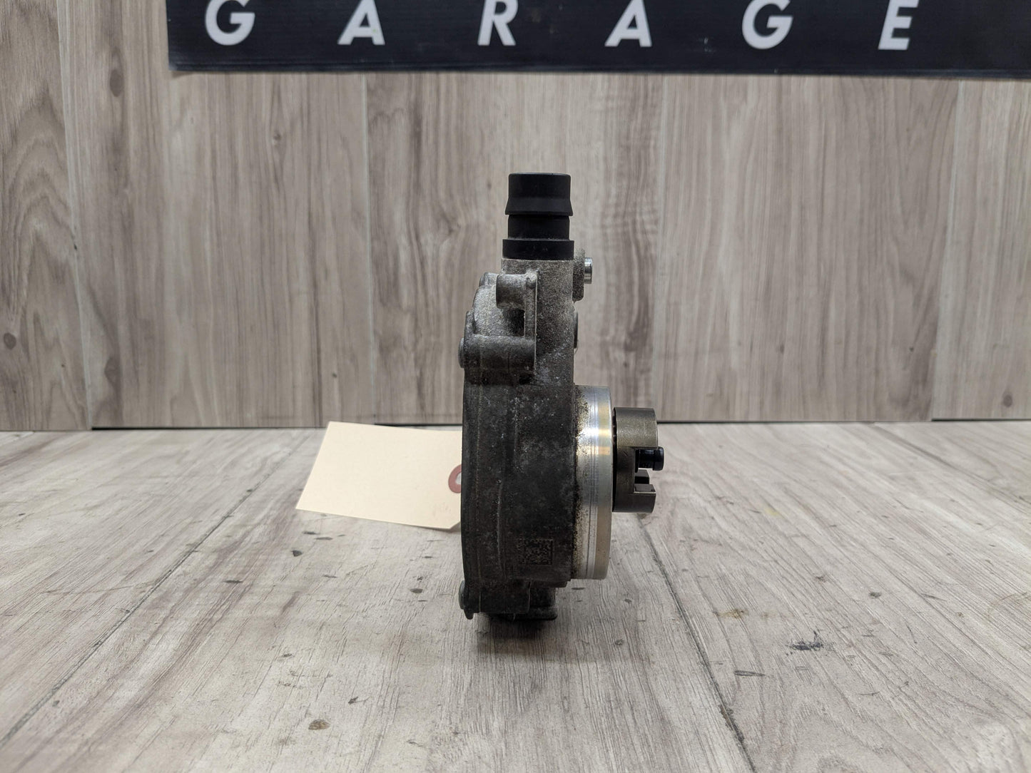 OEM BMW F10 F15 F22 F23 F25 F30 F32 F33 F36 320 328 Engine N20 N26 Vacuum Pump