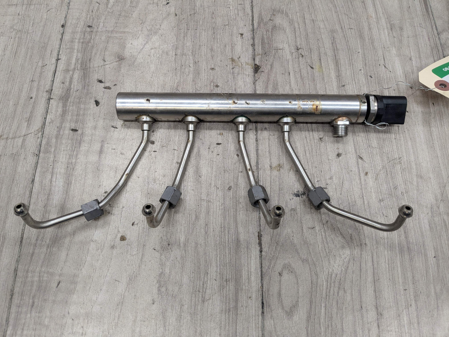 OEM BMW F10 F15 F25 F30 F32 F36 320 328 Engine N20 N26 Fuel Injector Line Rail
