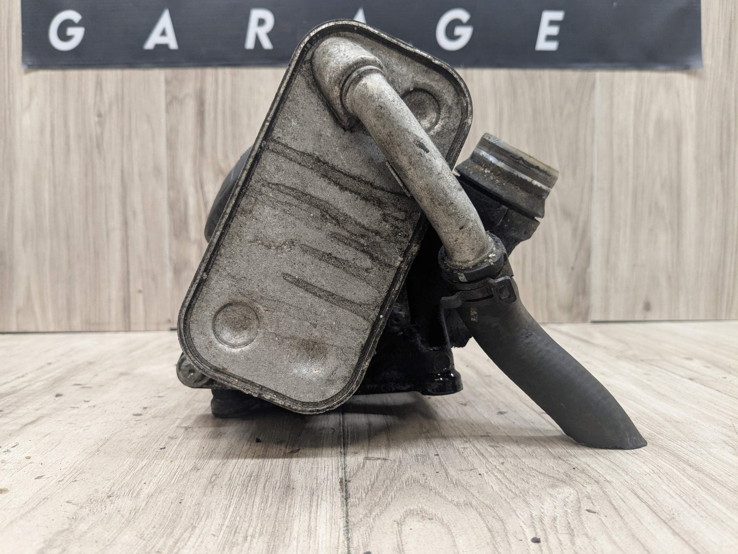 07-13 OEM BMW E82 E90 E92 135 335 N54 N55 Engine Oil Filter Housing COOLER