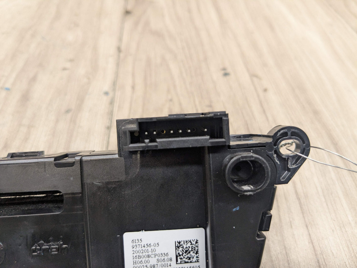 16-23 OEM BMW F39 F48 X1 X2 AC Switch Heater Climate Control Radio Media Button