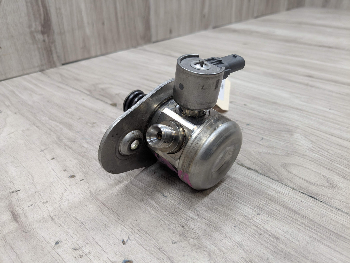14-19 OEM BMW F39 F48 I12 I15 X1 X2 Engine B38 B46 HPFP High Pressure Fuel Pump