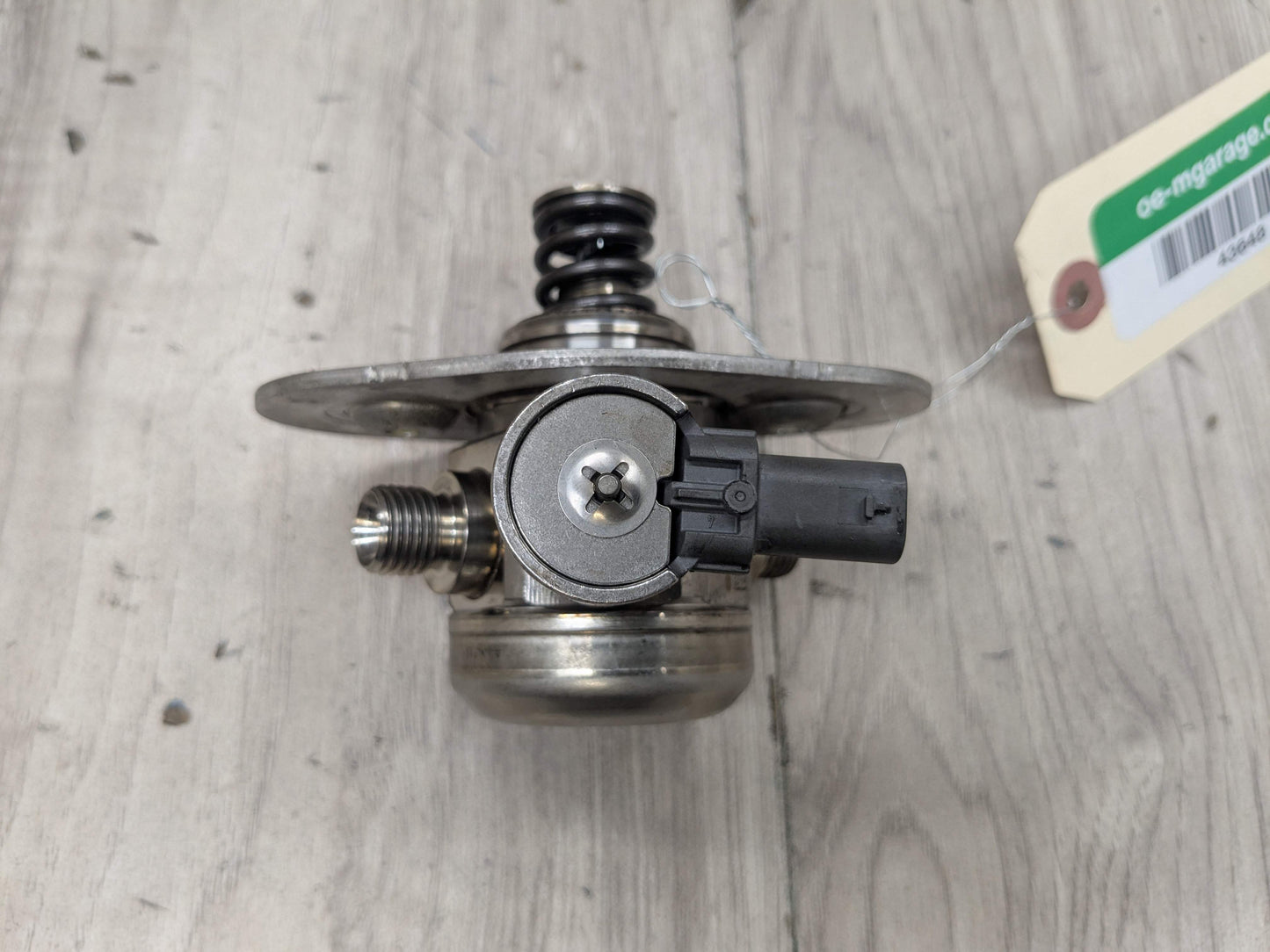 14-19 OEM BMW F39 F48 I12 I15 X1 X2 Engine B38 B46 HPFP High Pressure Fuel Pump