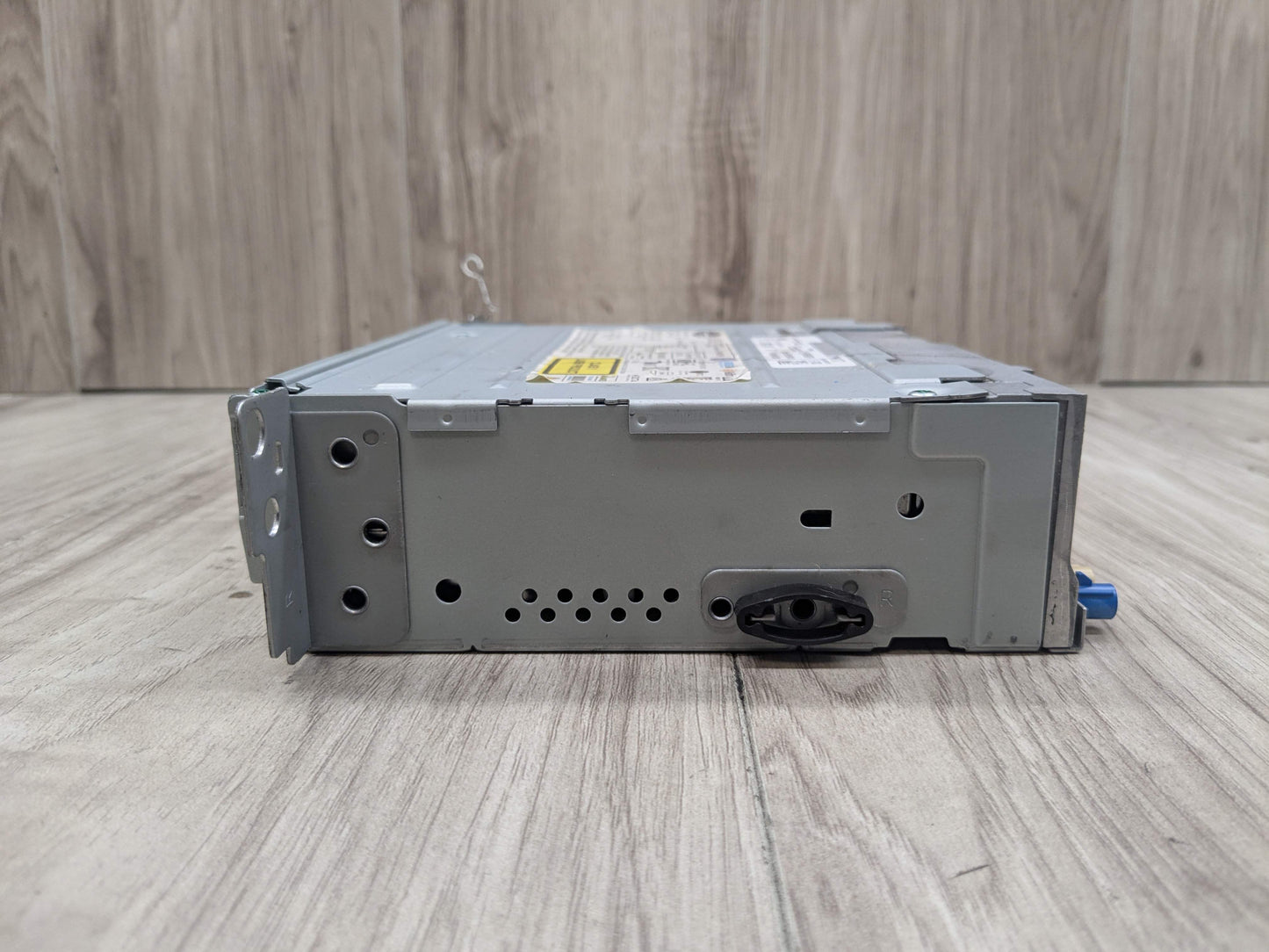 16-19 OEM BMW F48 X1 28i 28iX SIRIUS Radio Receiver Bluetooth Head Unit
