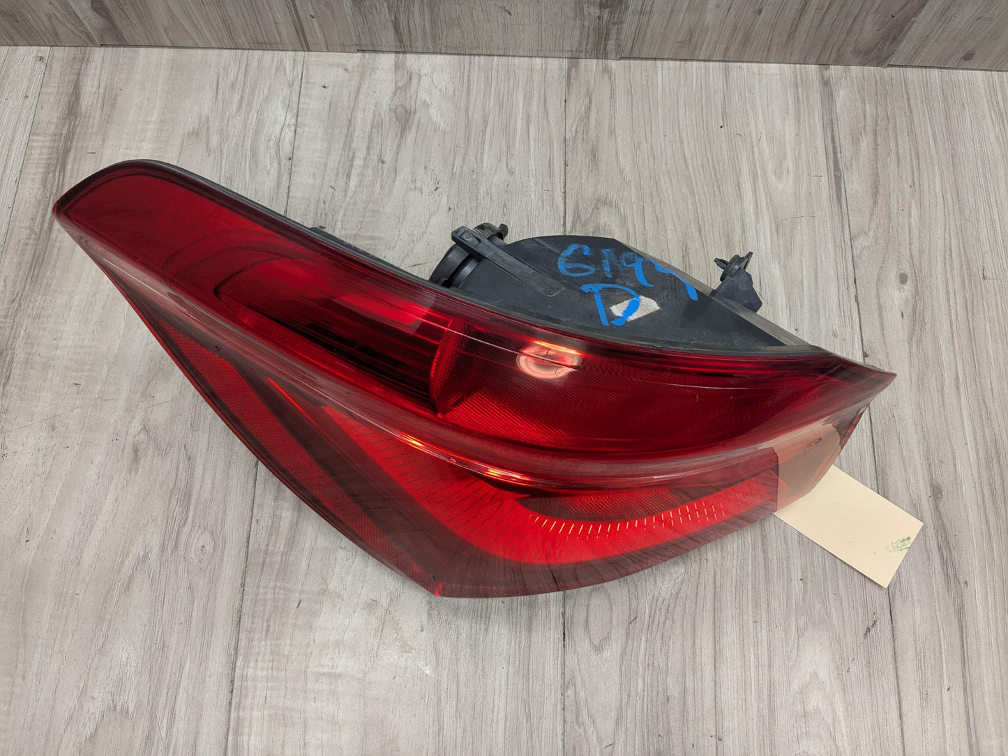 16-22 OEM BMW F48 X1 28i 28iX  Rear Left Driver Quarter Panel Outer Tail Light
