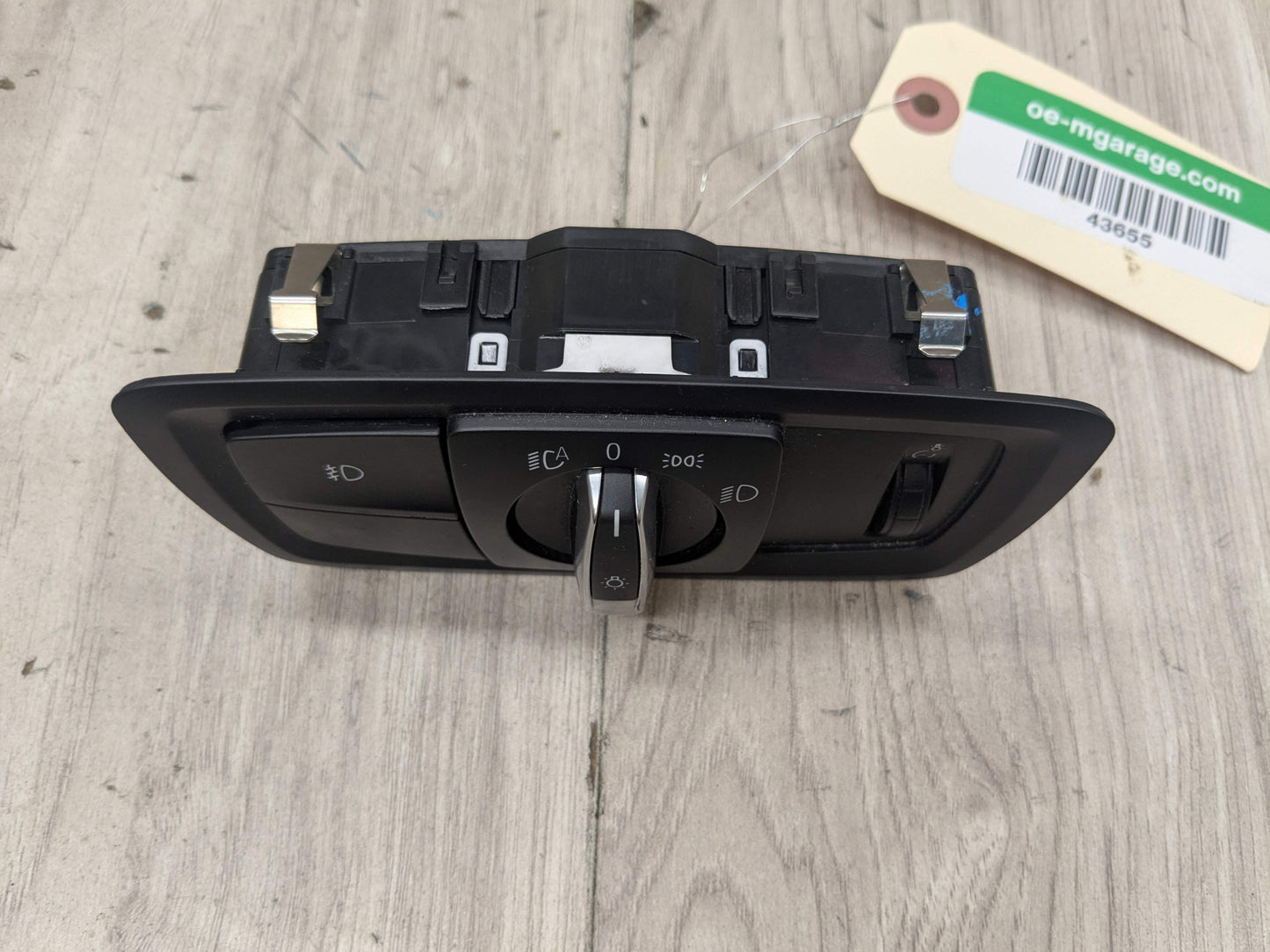 16-23 OEM BMW F39 F48 X1 X2 Headlight Switch Control Panel Light Module BLACK