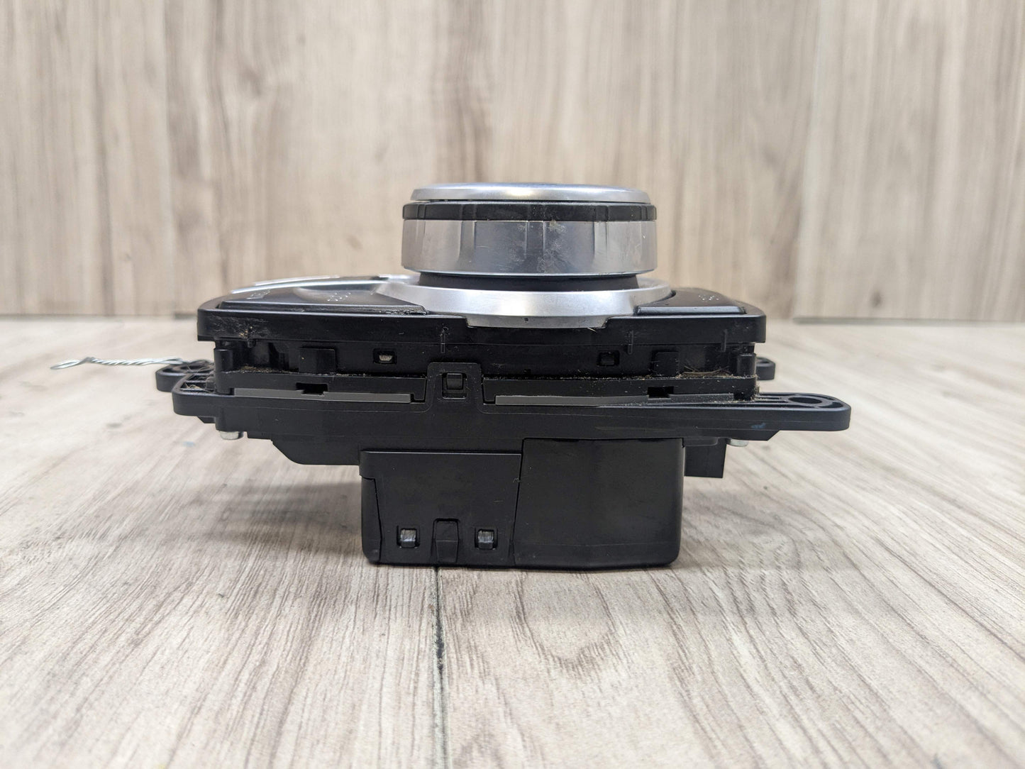 14-19 OEM BMW F48 X1 I01 i3 Multimedia iDrive Navigation Controller Knob Button