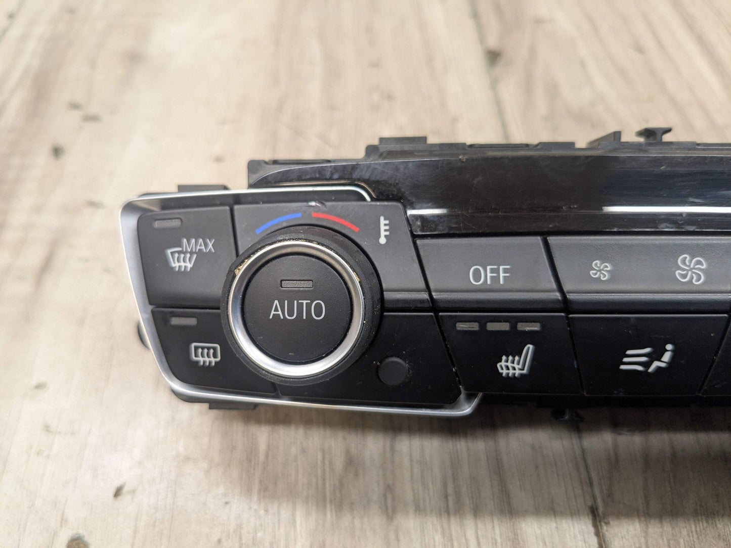 16-23 OEM BMW F39 F48 X1 X2 AC Switch Heater Climate Control Button HEATED