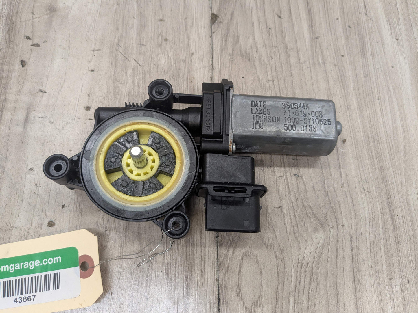 16-22 OEM BMW F48 F54 F55 X1 FRONT Left or Right Door Window Regulator Motor