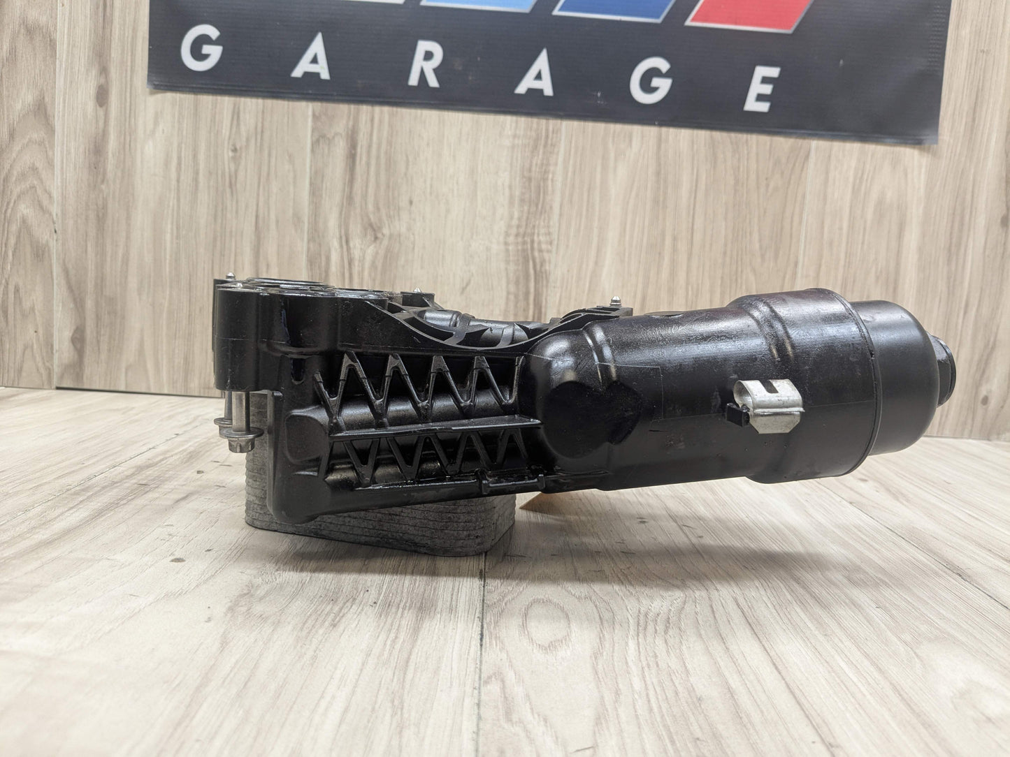 PRE-LCI OEM BMW F39 F48 X1 X2 28i 28iX Engine B46 Oil Filter Housing
