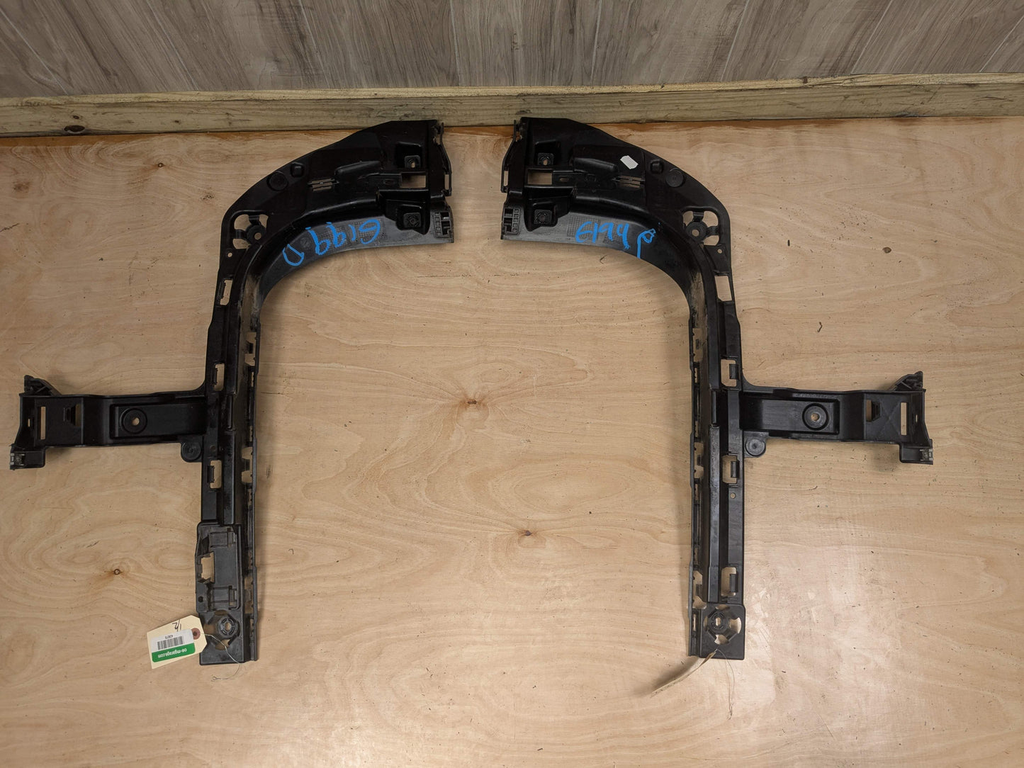 16-22 OEM BMW F48 X1 Rear Bumper Right Left Side Brackets Mounts Supports PAIR