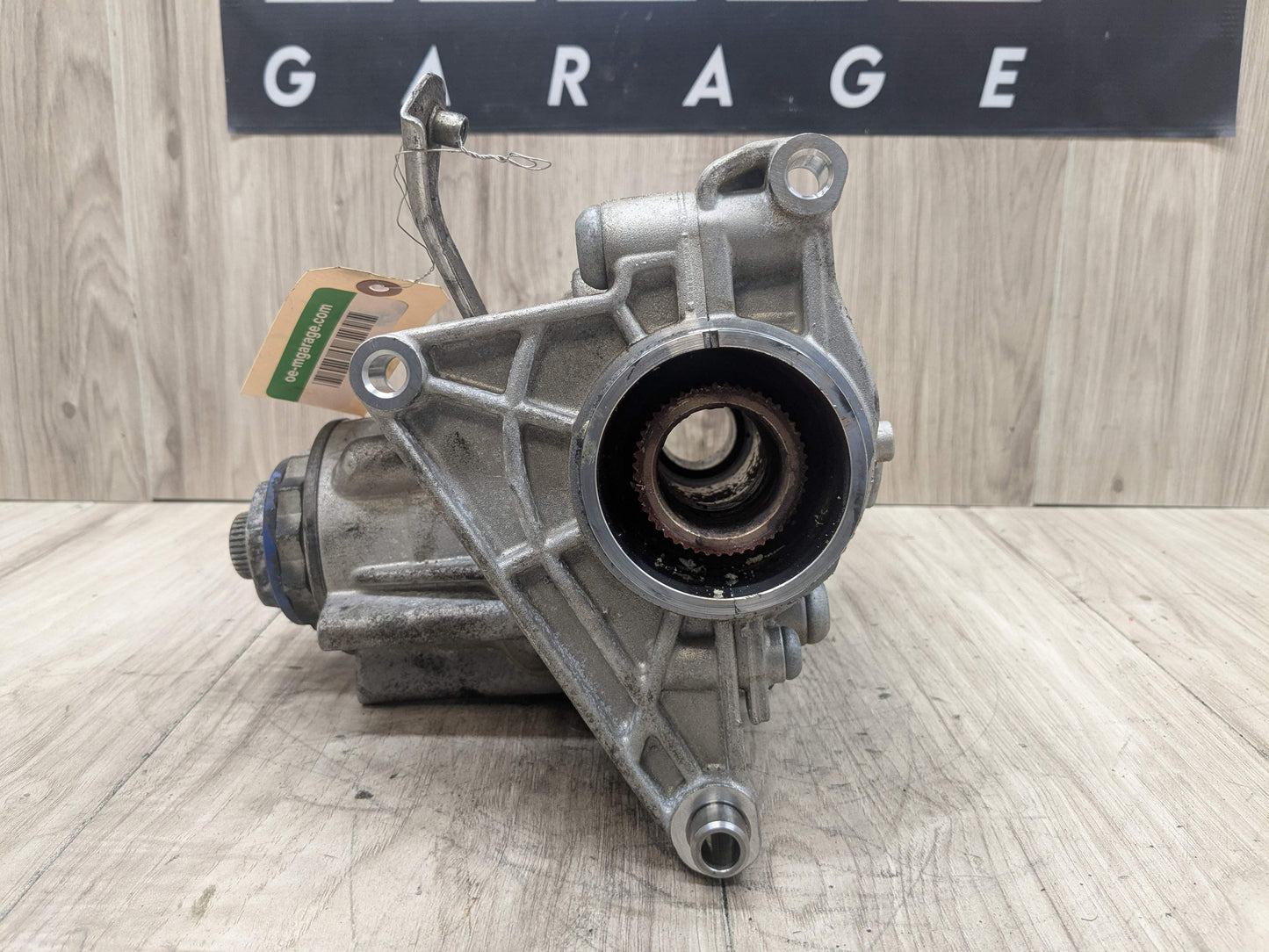 OEM BMW F39 F44 F48 X1 X2 28 228 AWD Transmission Transfer Case Box Gearbox B46