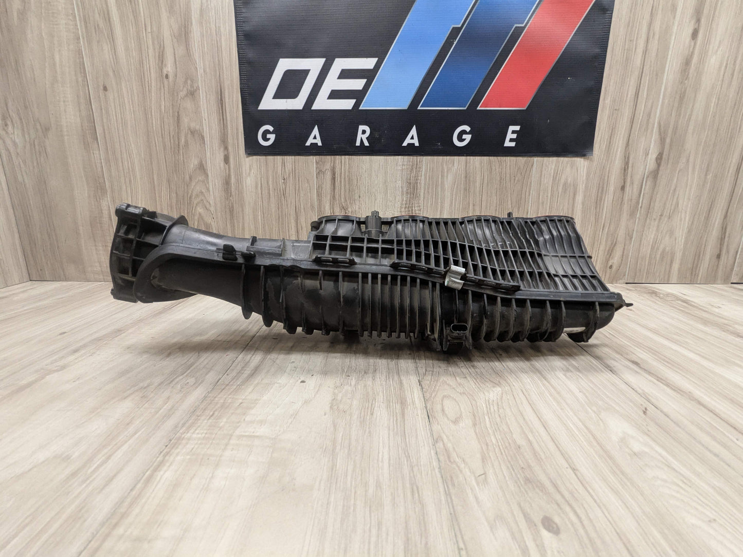 PRE-LCI OEM BMW F54 F55 F56 F39 F48 X1 X2 28i 28iX Engine B46 Intake Manifold