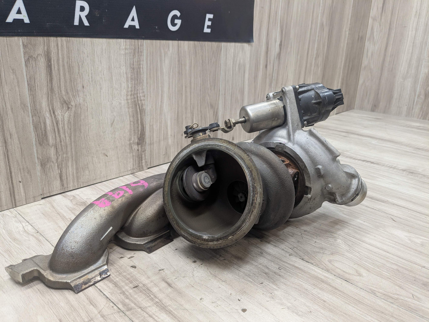 PRE-LCI OEM BMW F39 F48 X1 X2 28 Engine B46 Turbo Charger w/ Exhaust Manifold