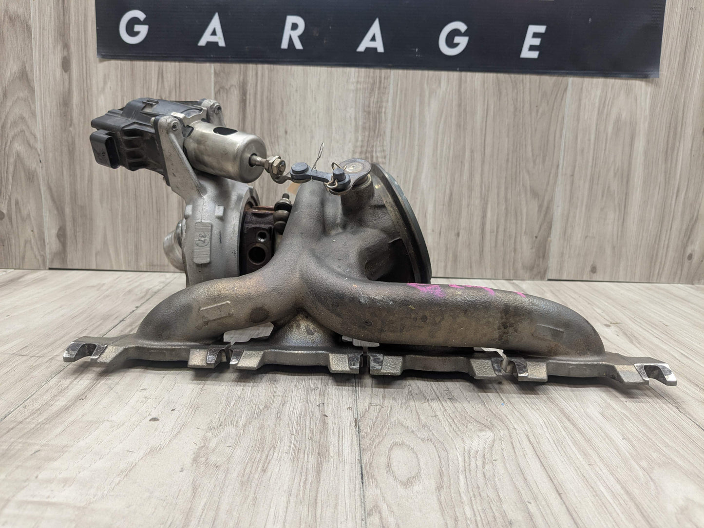 PRE-LCI OEM BMW F39 F48 X1 X2 28 Engine B46 Turbo Charger w/ Exhaust Manifold