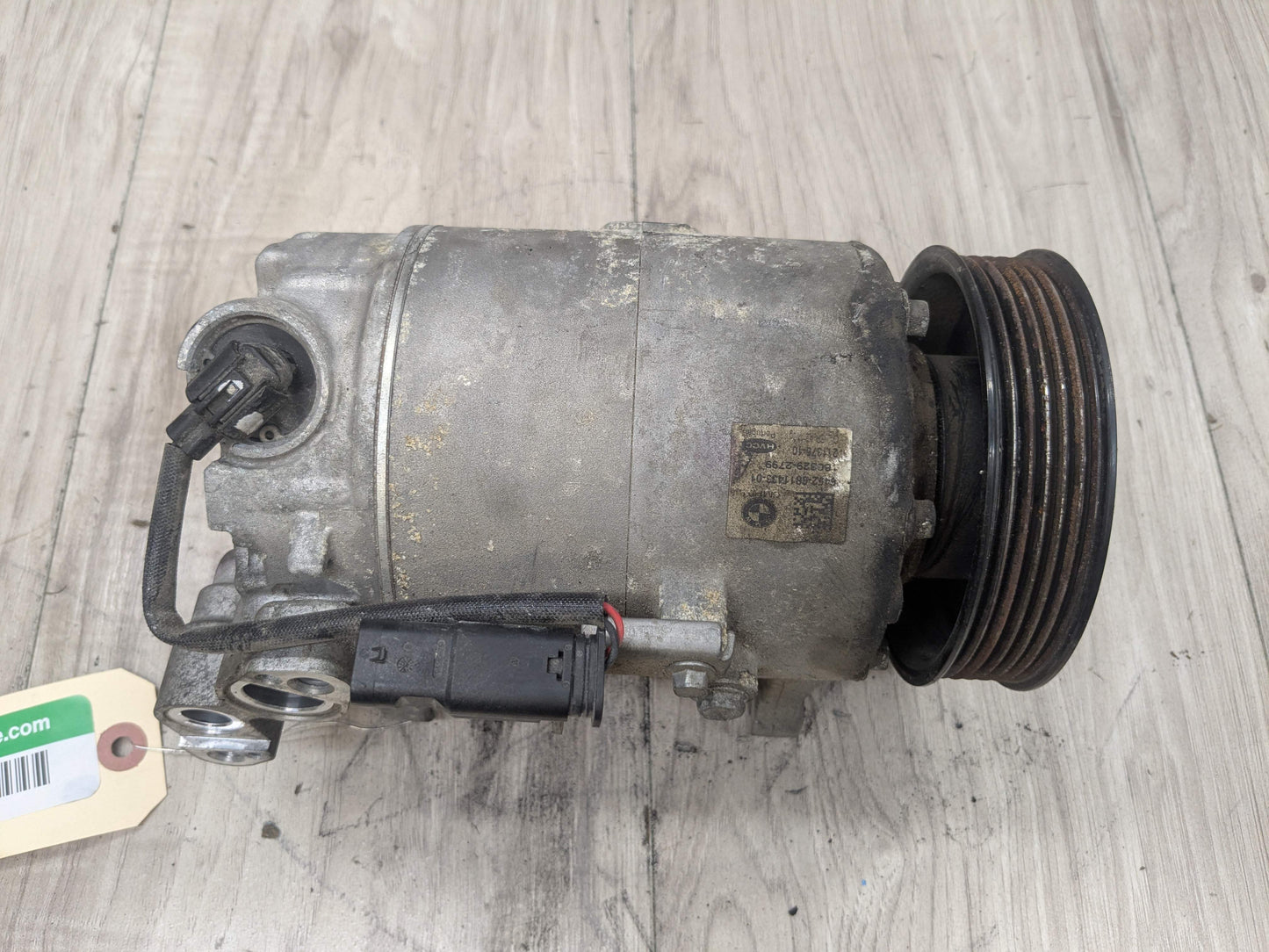 PRE-LCI OEM BMW F39 F48 X1 X2 28i 28iX AC Compressor Clutch A/C Pump Pulley