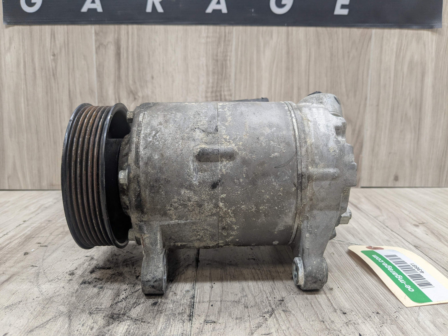 PRE-LCI OEM BMW F39 F48 X1 X2 28i 28iX AC Compressor Clutch A/C Pump Pulley