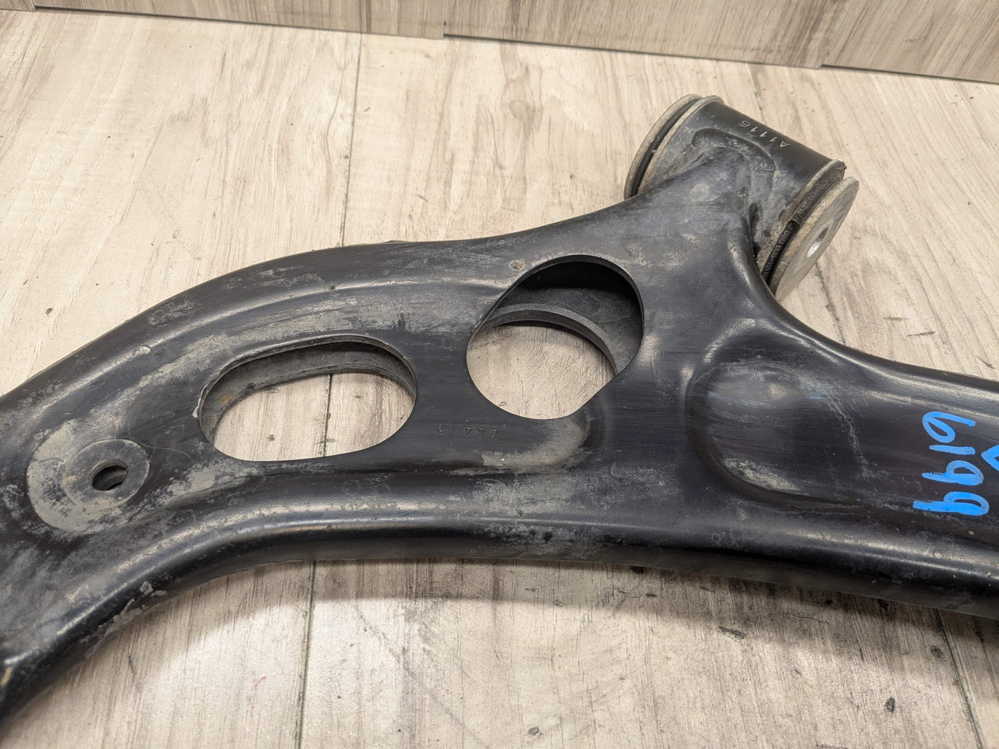16-24 OEM BMW F39 F44 F48 X1 X2 28 228 M235 Front Left Driver Lower Control Arm
