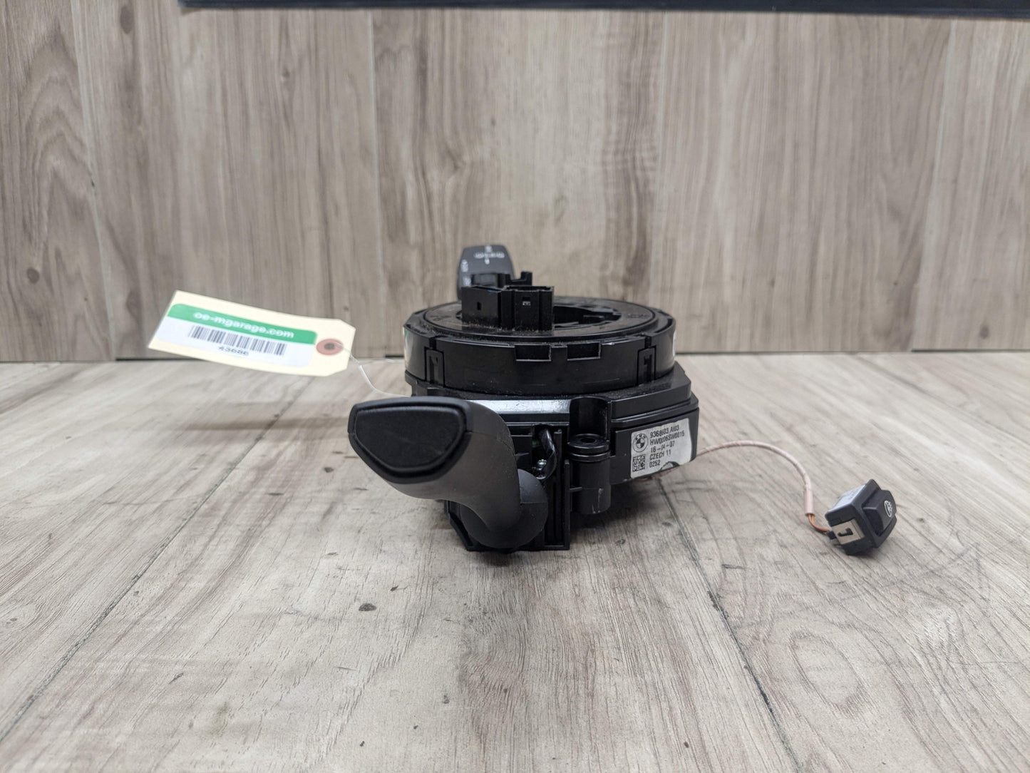 11-19 OEM BMW F15 F25 F48 F85 X1 X3 X5 Steering Angle Sensor Clock Spring HEATED
