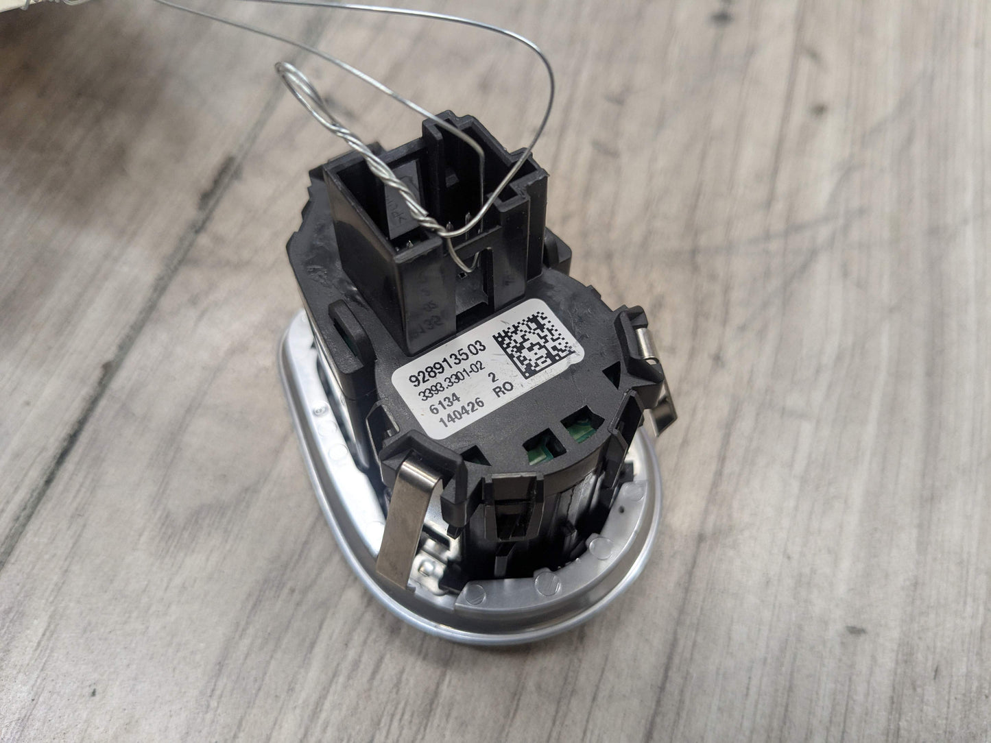 16-23 OEM BMW F39 F48 X1 X2 Auto Start Stop Ignition Button Switch