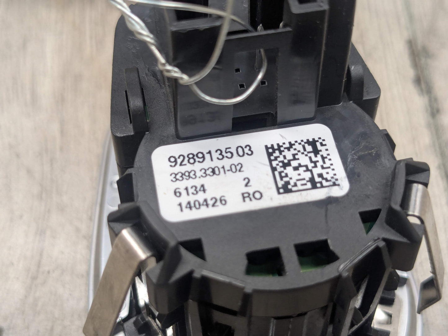 16-23 OEM BMW F39 F48 X1 X2 Auto Start Stop Ignition Button Switch