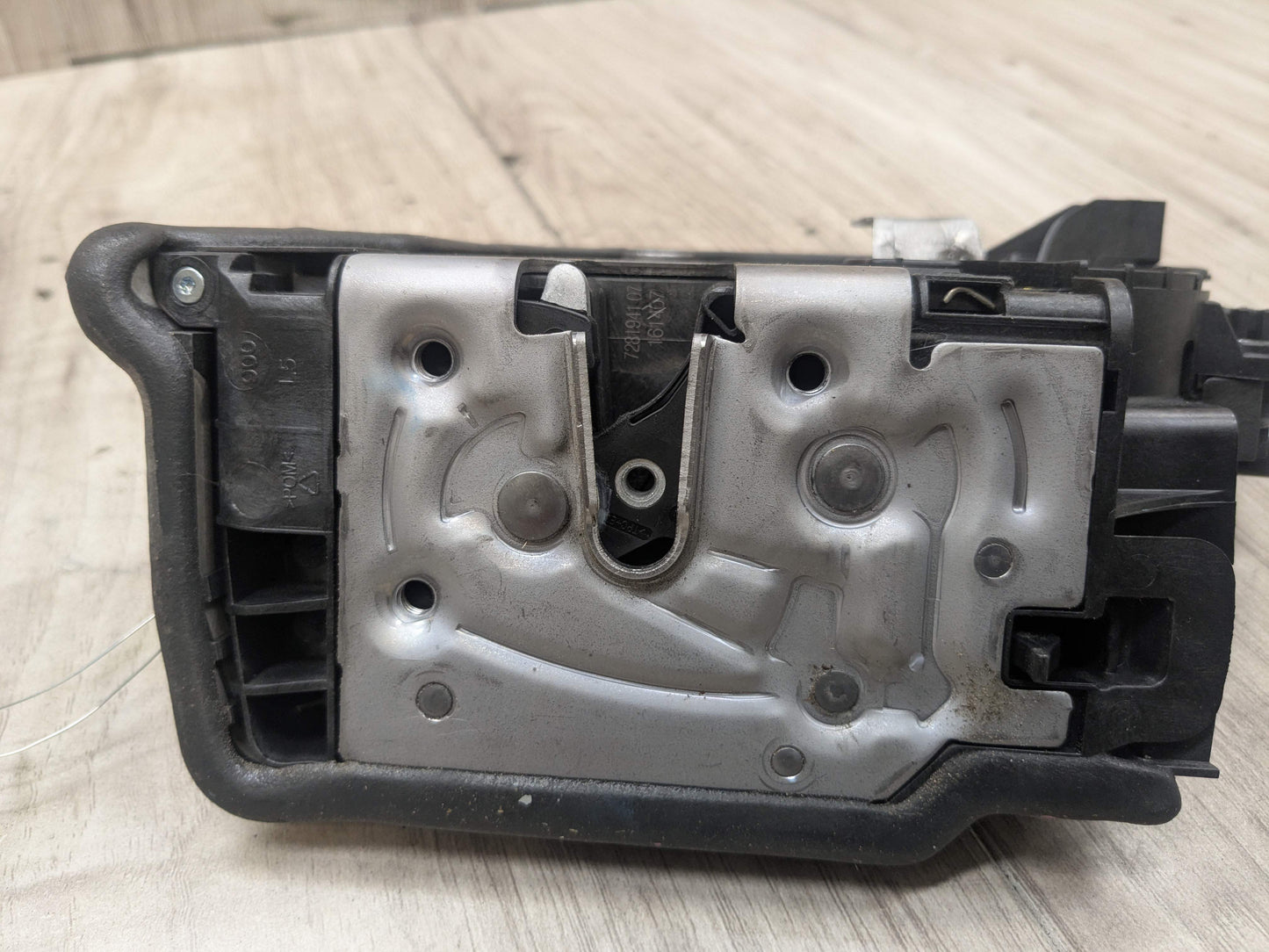 OEM BMW F15 F48 F85 G12 G30 X5 REAR Left Driver Door Handle Lock Latch Actuator