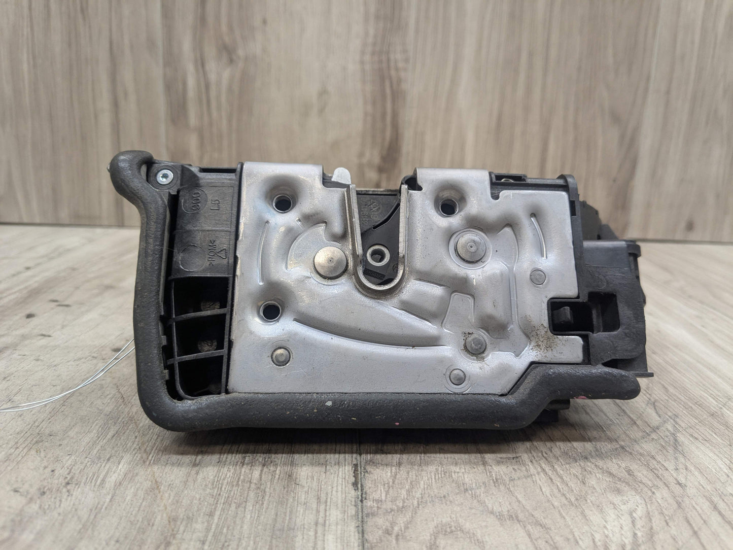 OEM BMW F15 F48 F85 G12 G30 X5 REAR Left Driver Door Handle Lock Latch Actuator