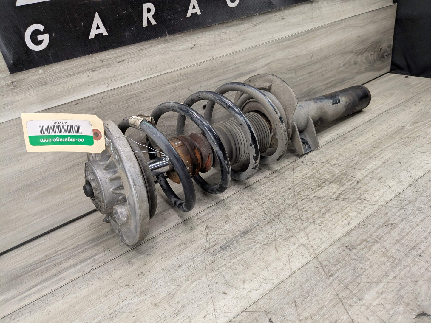 *11-18 OEM BMW F25 F26 X3 X4 Front Right Passenger Spring Strut Shock Absorber