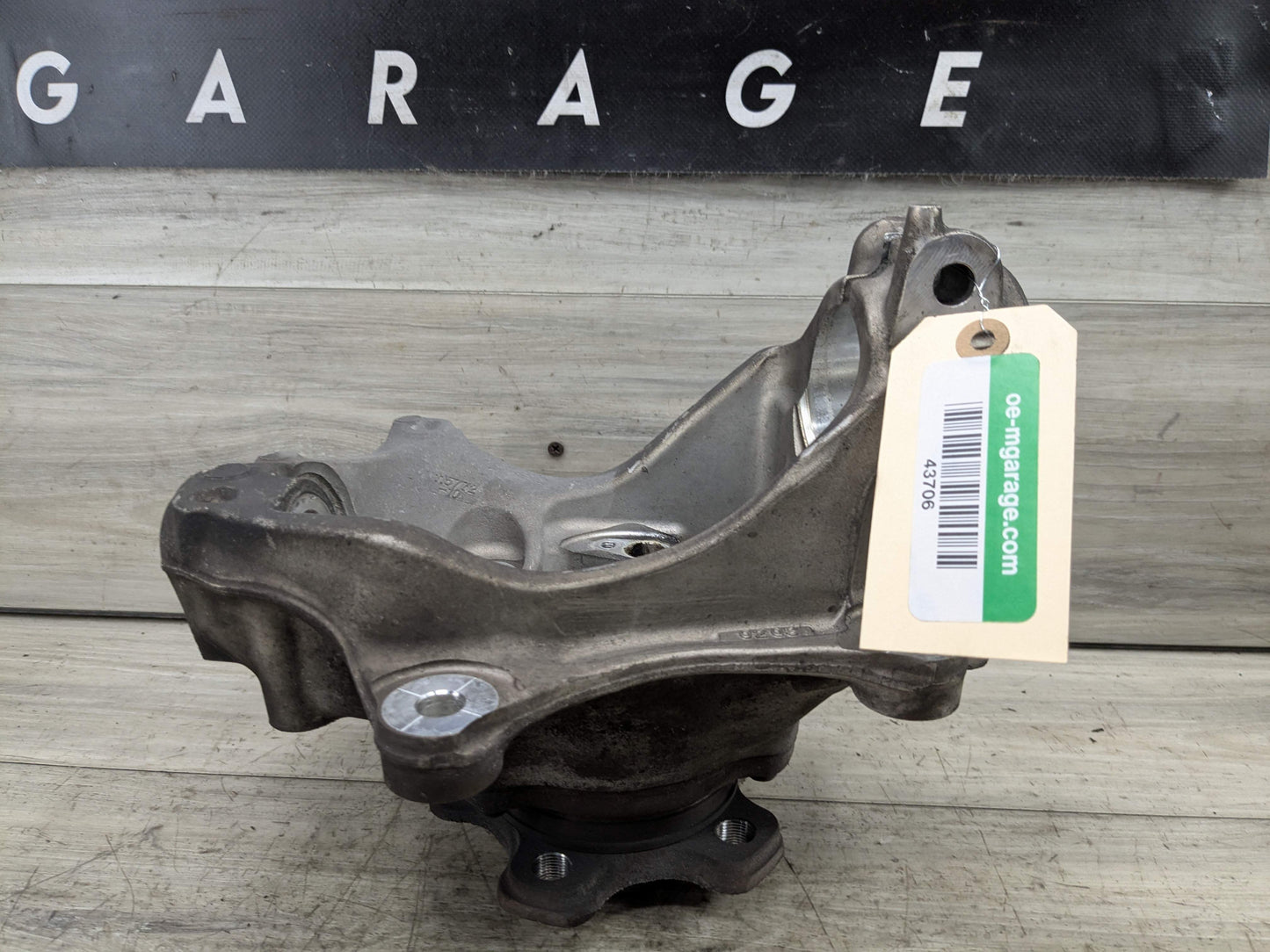 19-25 OEM BMW G20 G22 G23 FRONT Right Passenger Hub Spindle Knuckle Bearing RWD