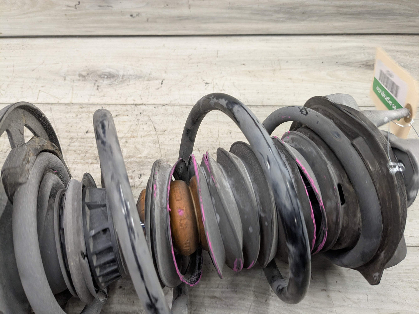 *19-25 OEM BMW G20 330i RWD Front Right Passenger Spring Strut Shock Absorber