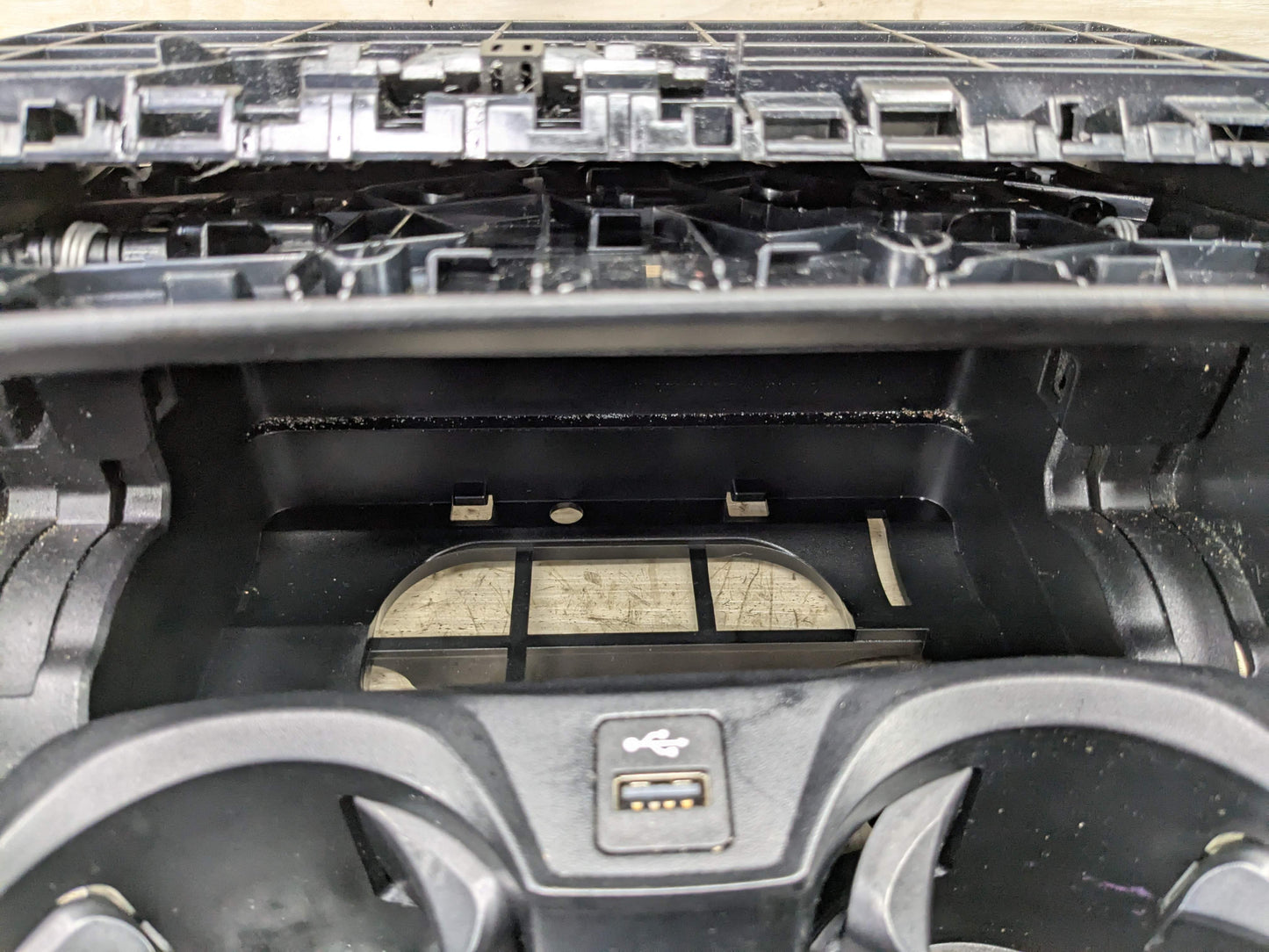 OEM BMW G20 G22 G26 G42 G80 G82 M3 Center Console Cup Holder Storage Compartment