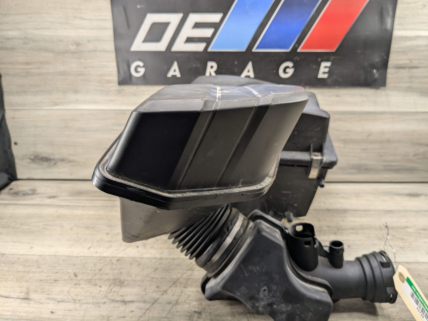 OEM BMW G20 G22 G23 G26 330 430 Engine B46 AirBox Air Box Filter Cleaner Housing