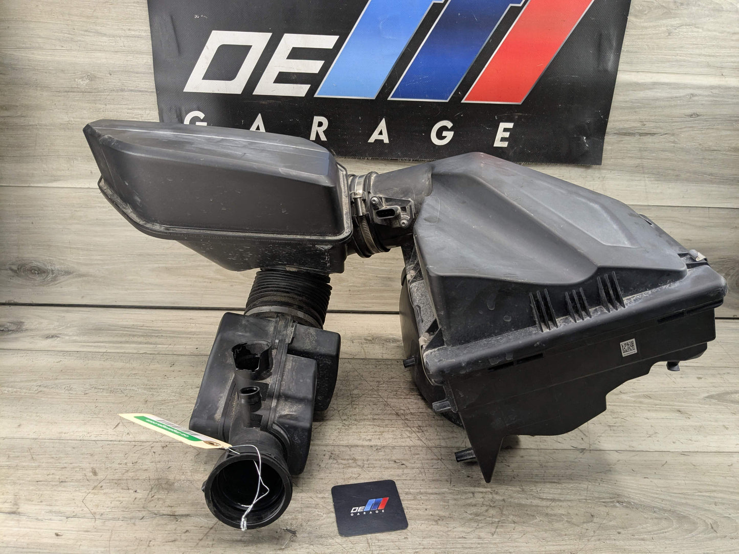 OEM BMW G20 G22 G23 G26 330 430 Engine B46 AirBox Air Box Filter Cleaner Housing