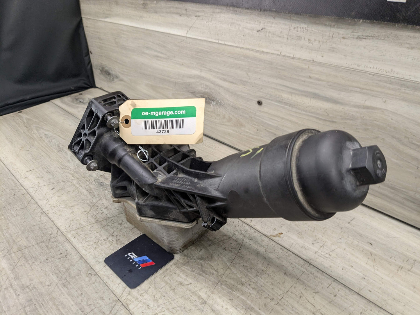 OEM BMW G01 G20 G22 G23 G26 G30 G42 330 430 X3 Engine B46 B48 Oil Filter Housing