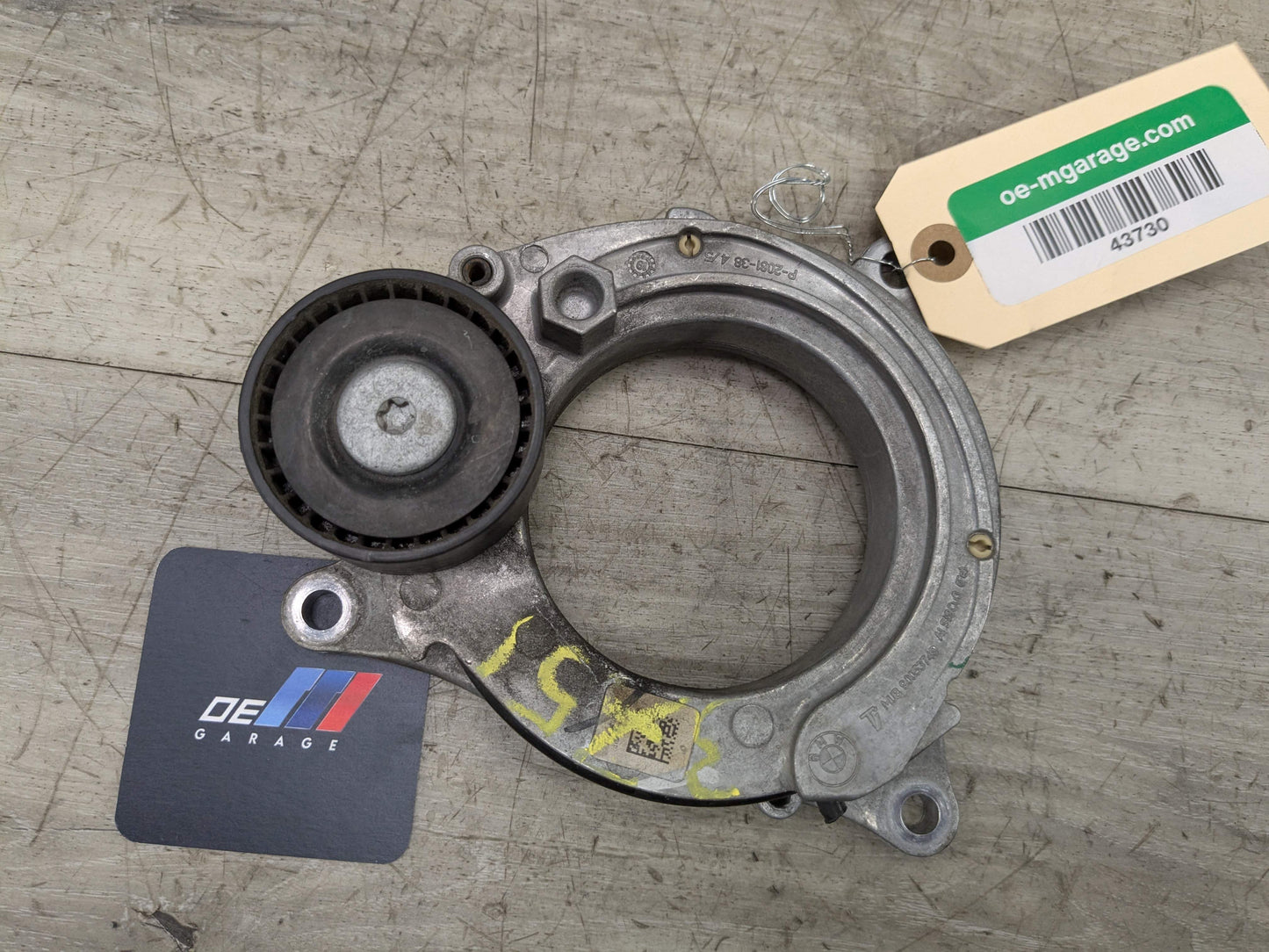 OEM BMW F30 F32 F36 G20 G22 G23 G26 Engine Drive Belt Tensioner Pulley