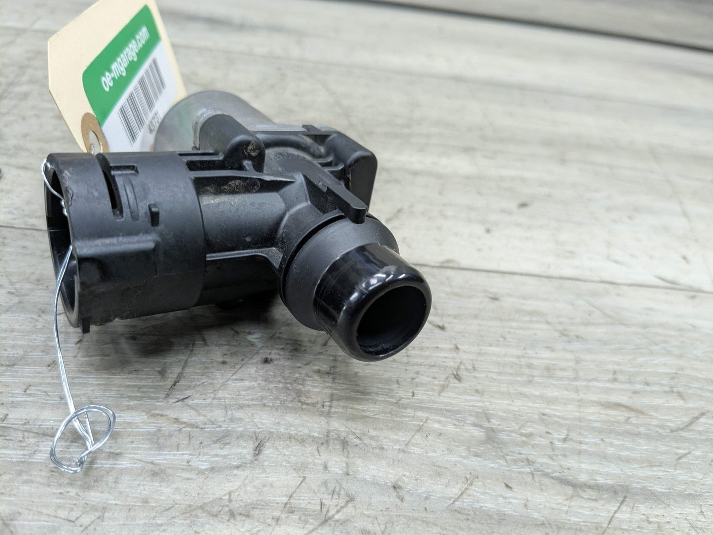 OEM BMW G01 G20 G22 G23 G26 G30 330 430 X3 Engine B46 Heater Water Switch Valve