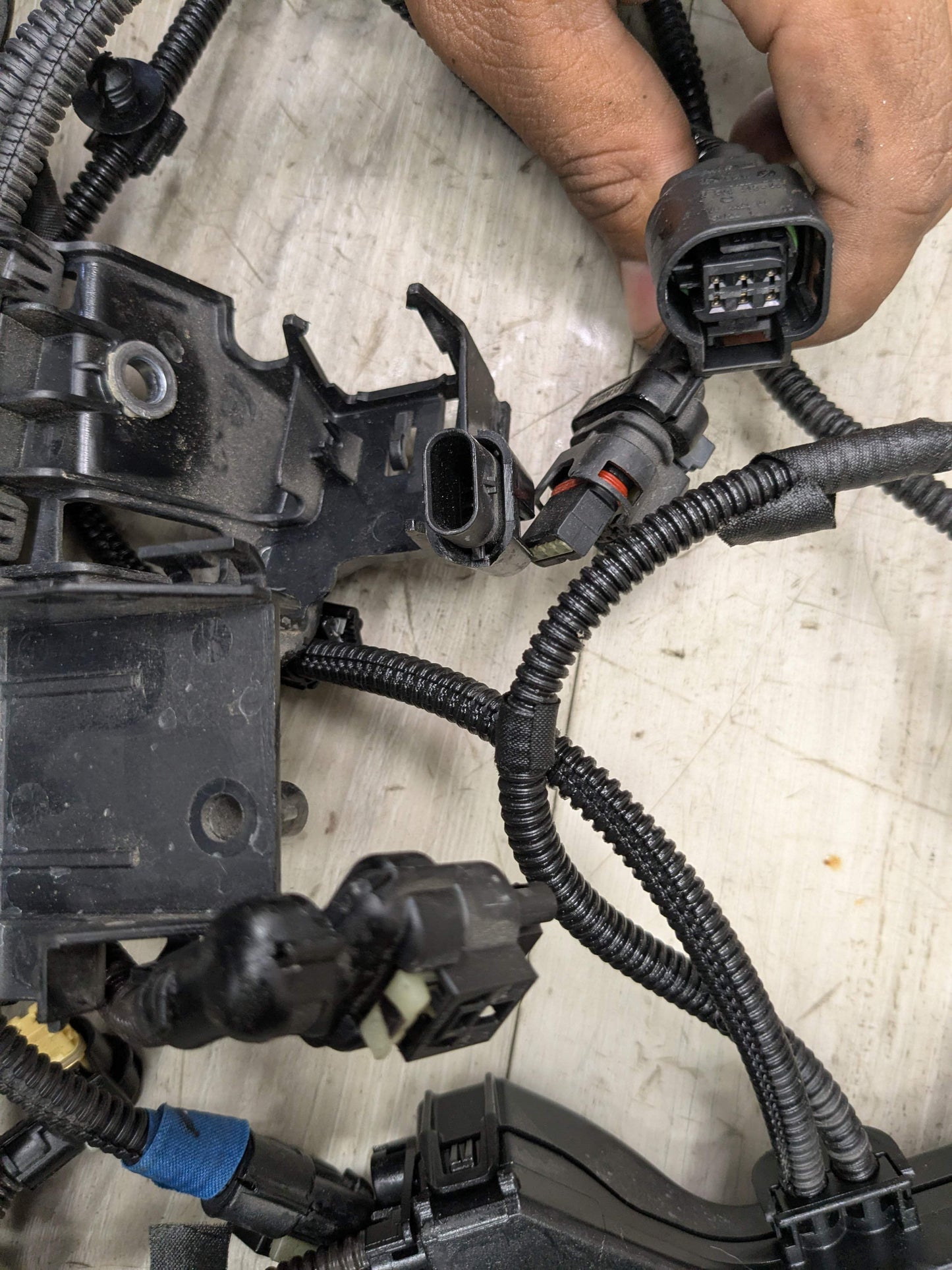 19-22 OEM BMW G20 330i Engine B46 Module Wiring Wire Harness